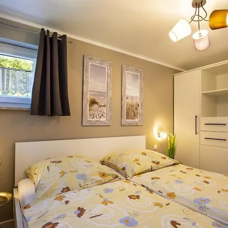 Holiday home Biene Am Siel